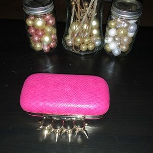 I’m a Rockstar! Hot pink knuckle clutch